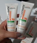 Minesol Oil Control Fps 70 Pele Negra, Neostrata na Amazon