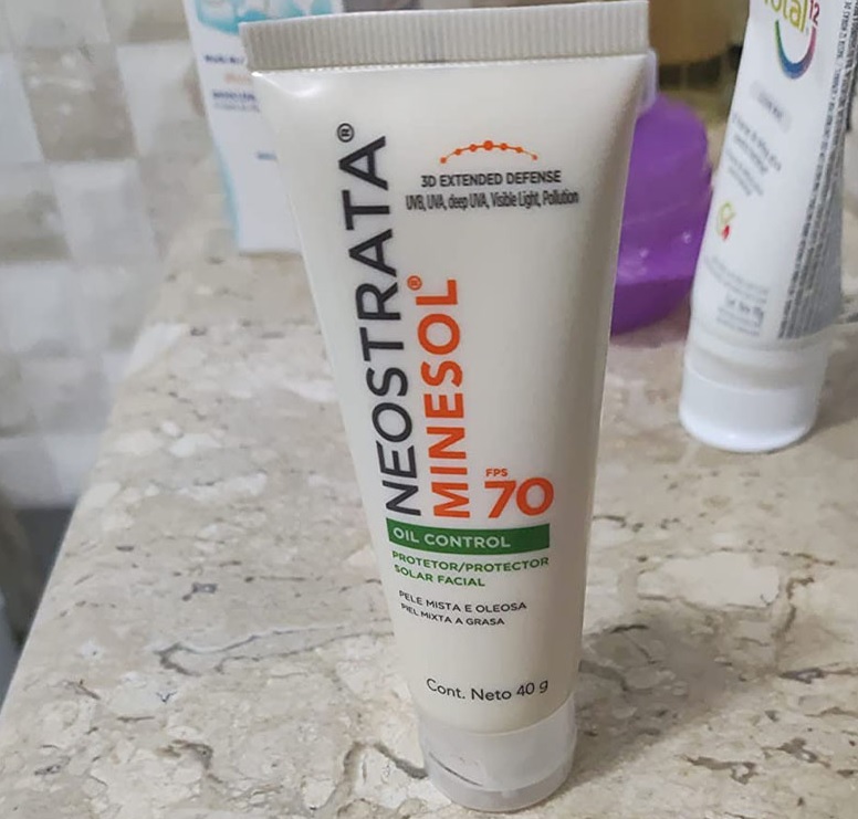 Minesol Oil Control, Neostrata na Amazon