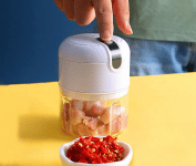 Mini Moedor e Processador de alimentos sem fio Recarregavel para alho, suco e vegetais na Amazon