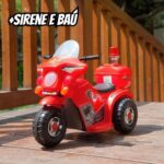Mini Moto Elétrica Infantil Policial Vermelha com Som Sirene e Luz Giroflex com Baú na Amazon