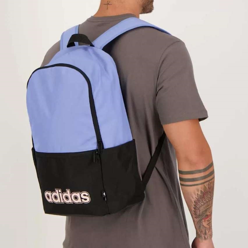 Mochila Adidas Day – Azul+Preto na Zattini