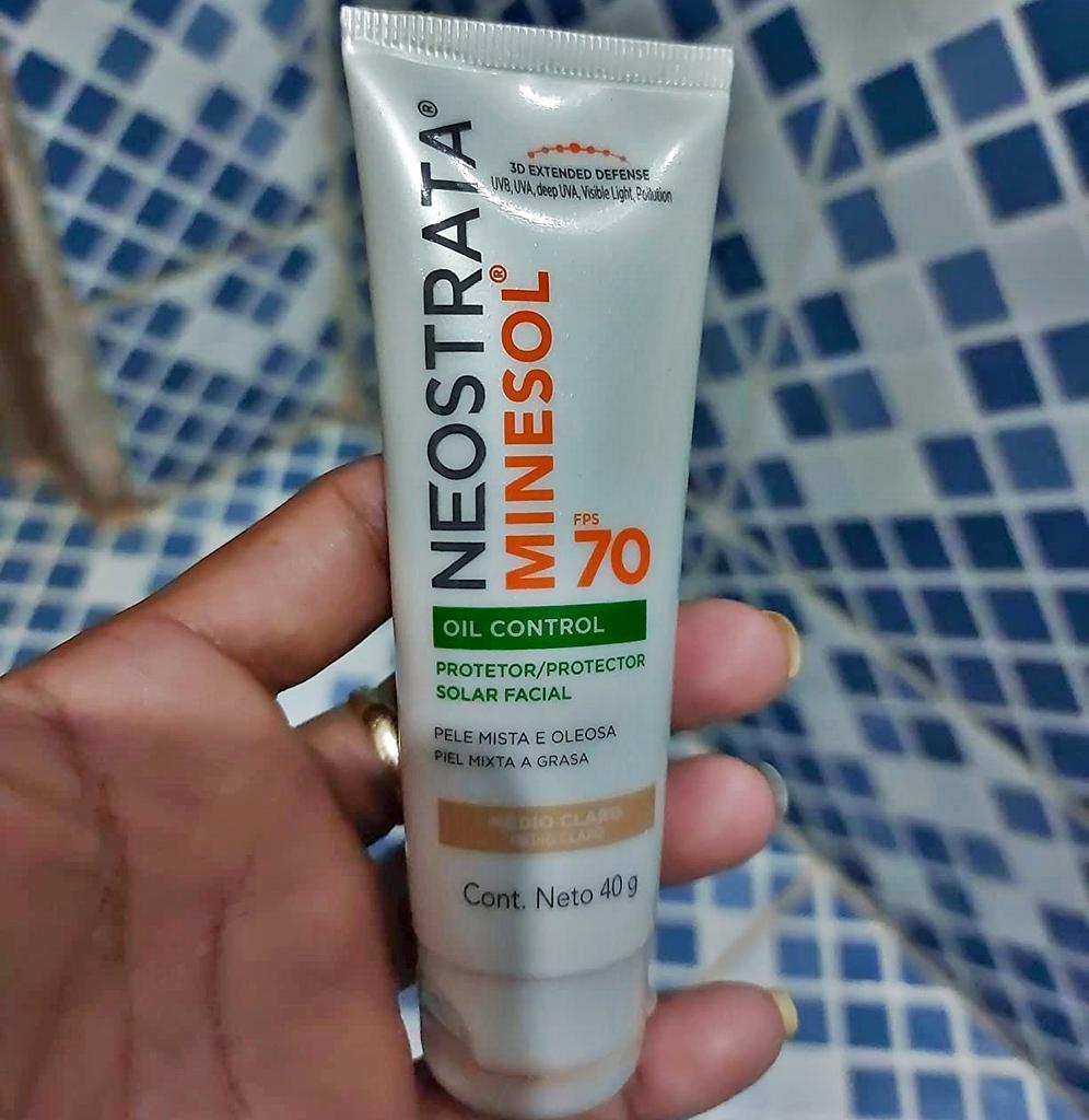 Neostrata Minesol Oil Control Fps 70 Médio Claro, Neostrata na Amazon