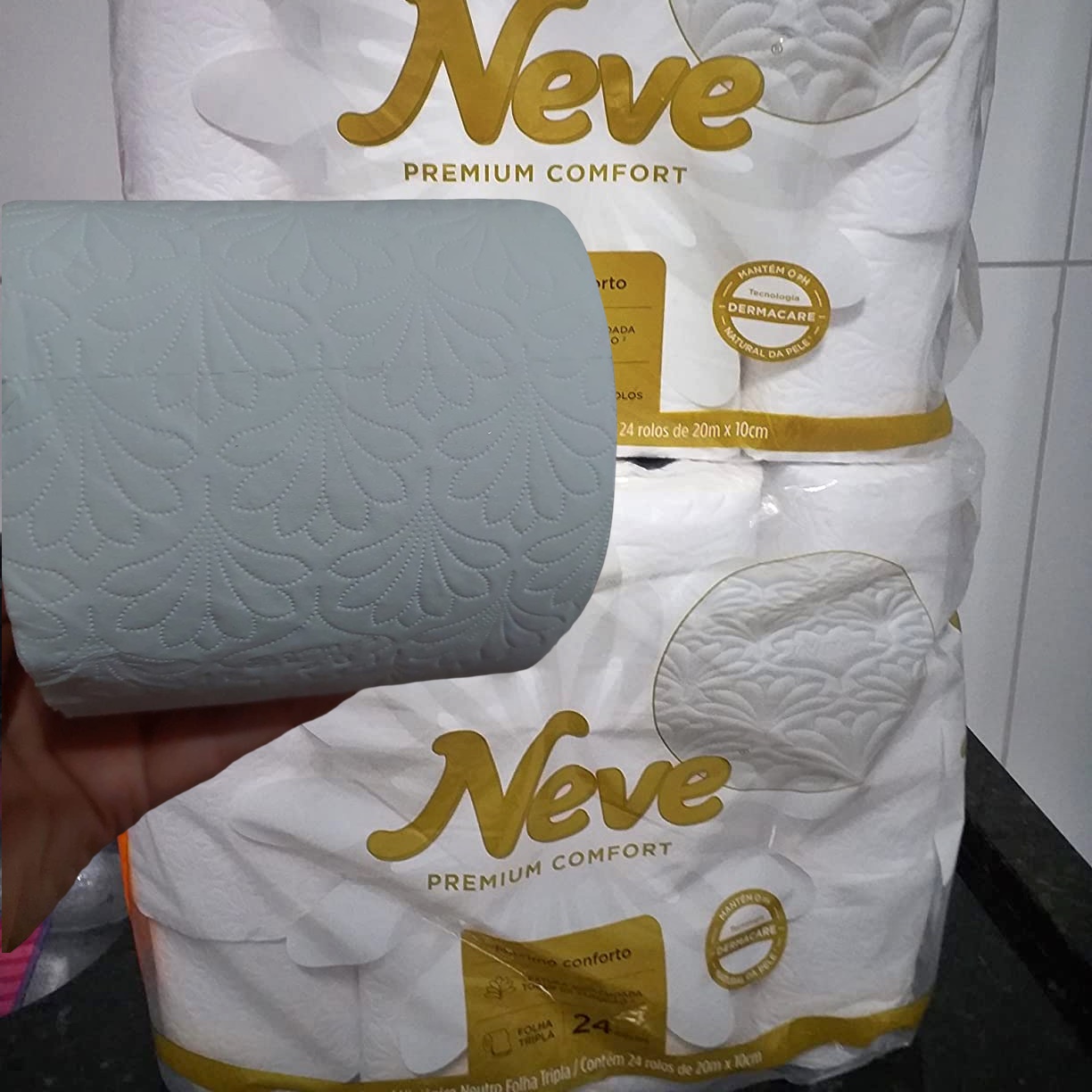 Neve Papel Higiênico Premium Comfort – 24 Rolos na Amazon