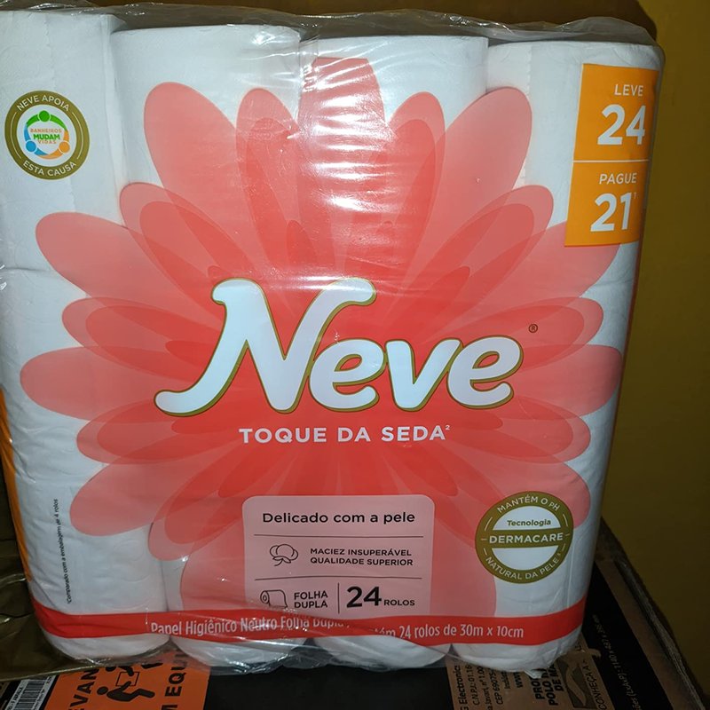Neve Papel Higiênico Toque de Seda Folha Dupla, 30m, Leve 24 Pague 21 Rolos na Amazon