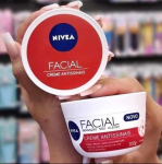 NIVEA Creme Facial Antissinais 100g – Sua fórmula com hidronutrientes e vitamina E é de rápida absorção, firma e reduz linhas de expressão e protege a pele contra os raios UVA/UVB na Amazon