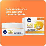 NIVEA Creme Facial Antissinais Q10 Energy Dia FPS 15 50g – Proporciona sensação instantânea de pele macia e iluminada, aliviando sinais de cansaço e falta de luminosidade na Amazon
