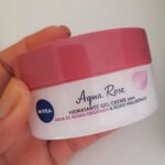 NIVEA Creme Facial Hidratante em Gel Aqua Rose 50ml - Com Ácido Hialurônico e Água de Rosas orgânica, este hidratante em gel de rápida absorção hidrata a pele por 48 horas na Amazon