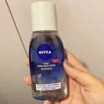 NIVEA Demaquilante Facial Bifásico 125ml – Composto com Óleo de Girassol, retira até a maquiagem à prova d’água, além de não agredir a pele e nem deixar resíduos de produto na Amazon