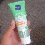 NIVEA Esfoliante Facial Acne Control 75ml – Controla a oleosidade, ajuda a desobstruir os poros, remove células mortas, reduz a vermelhidão da acne, não resseca e nem agride a pele na Amazon