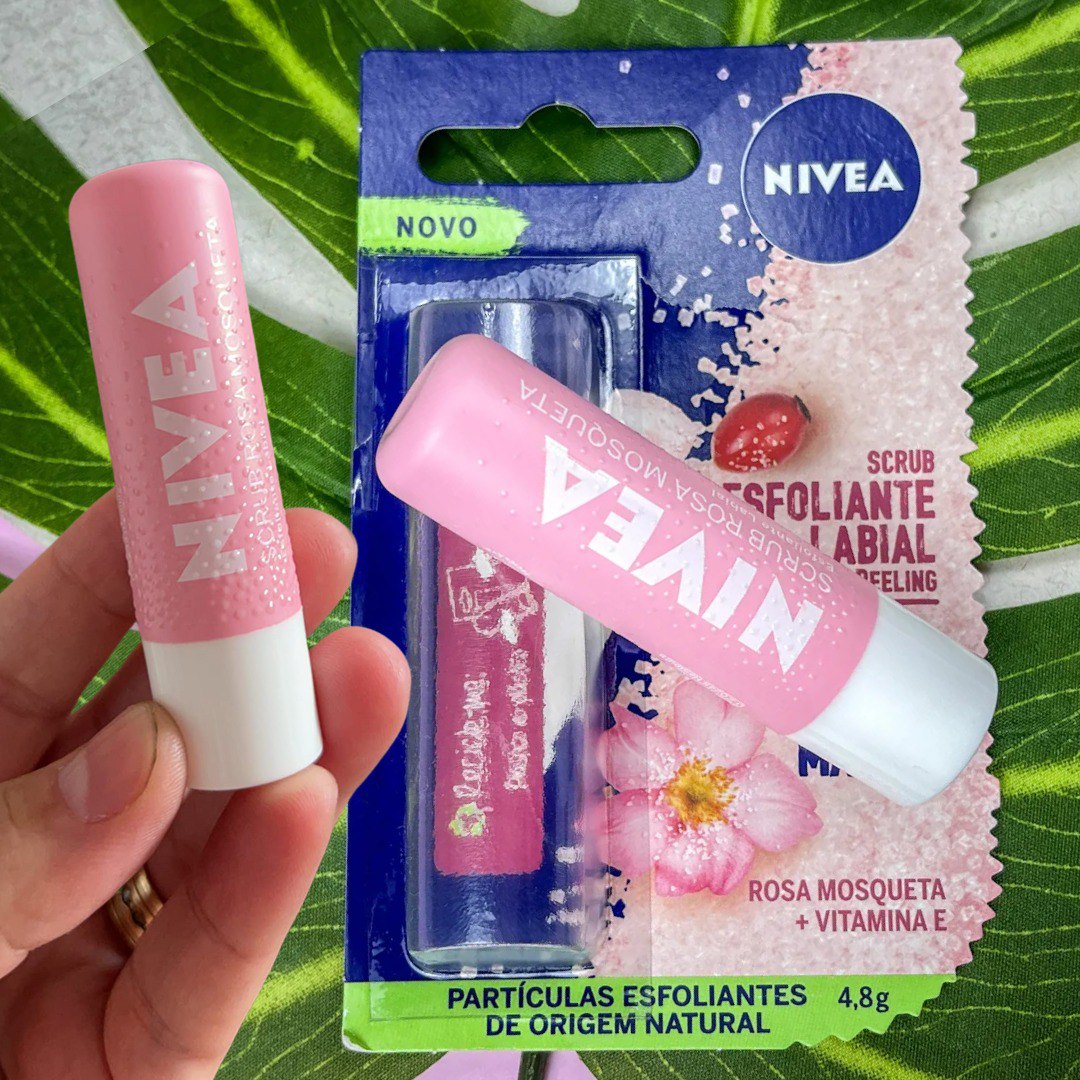 NIVEA Esfoliante Labial Scrub Rosa Mosqueta 4,8g na Amazon