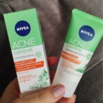 NIVEA Hidratante Facial Acne Control 50g – Ajuda a combater 99% das bactérias causadoras da acne na Amazon