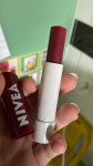 NIVEA Hidratante Labial Amora Shine 4,8 g – Cuidado intensivo para seus lábios, hidratação prolongada, delicioso aroma de amora, pigmentos brilhantes e cor delicada na Amazon