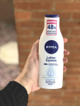 NIVEA Loção Hidratante Corporal Lotion Express – Loção Hidratante com textura leve que hidrata profundamente, protege do ressecamento e auxilia na regeneração da pele – 200ml na Amazon