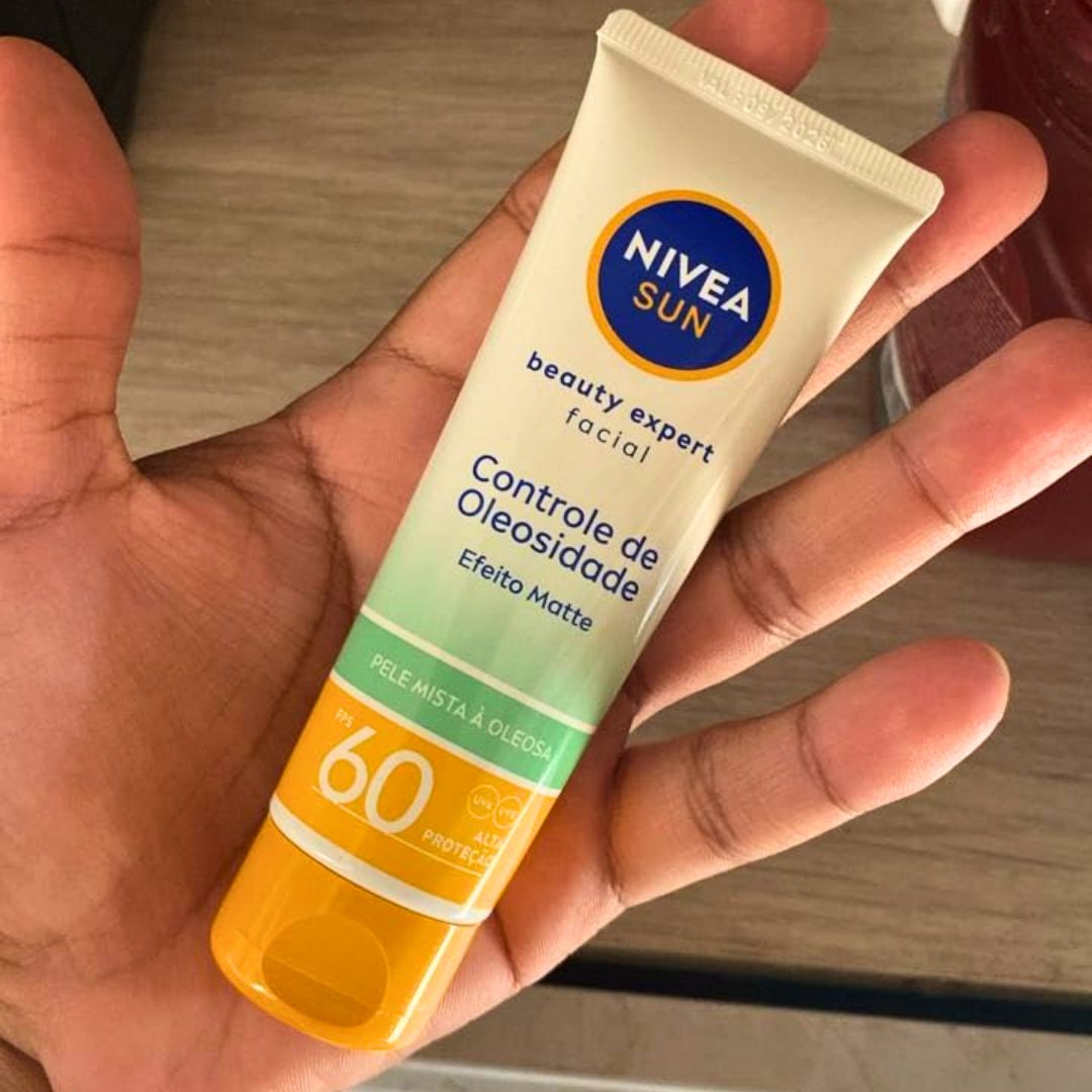NIVEA SUN Protetor Solar Facial Beauty Expert Controle de Oleosidade FPS 60 50g na Amazon