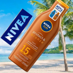 NIVEA SUN Protetor Solar Protect & Bronze FPS15 200ml – Com ativo de pró melanina, resistente à água, protege dos raios UVA/UVB, ajuda a manter a cor bonita e uniforme por mais tempo, para um bronzeado saudável na Amazon