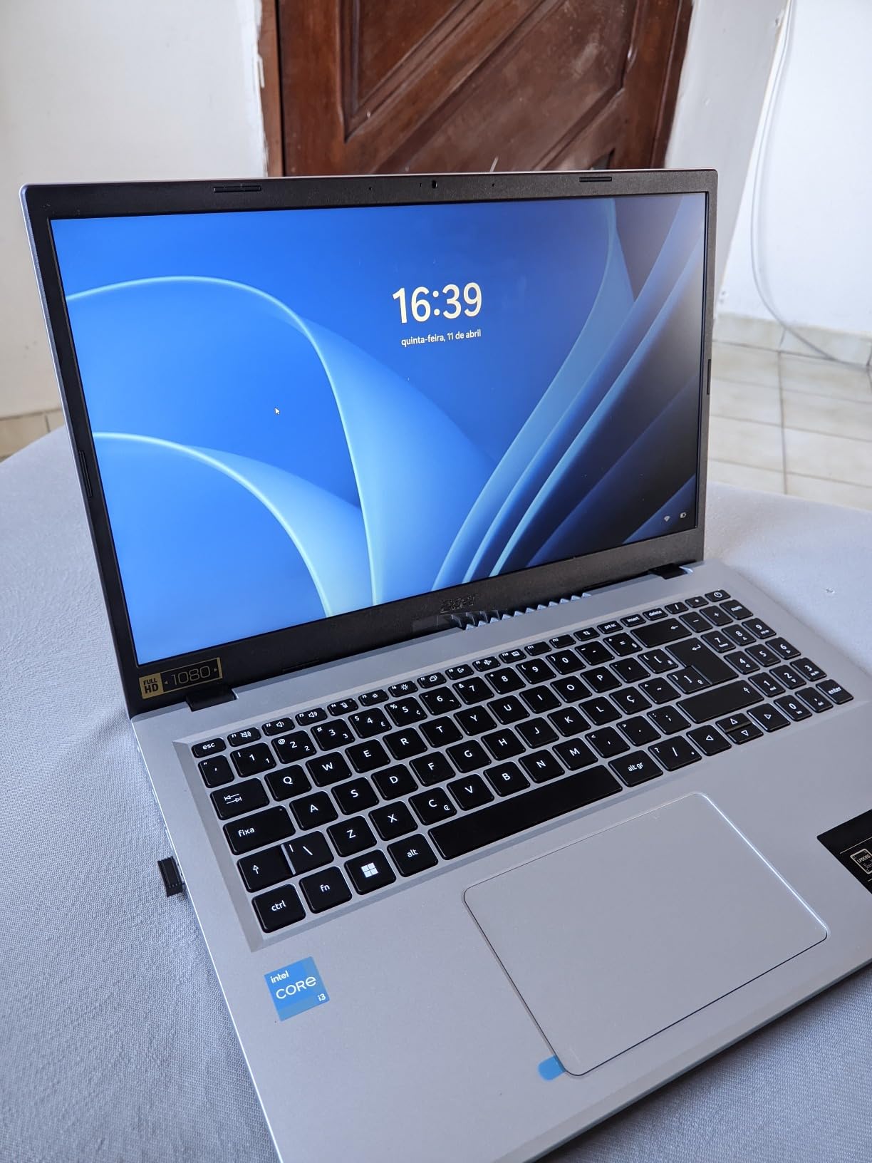 Notebook Acer aspire 3 A315-510P-35D2 Intel core I3 8GB RAM 512GB SSD (UHD) 15.6” LED FULL HD 60Hz Windows 11 na Amazon