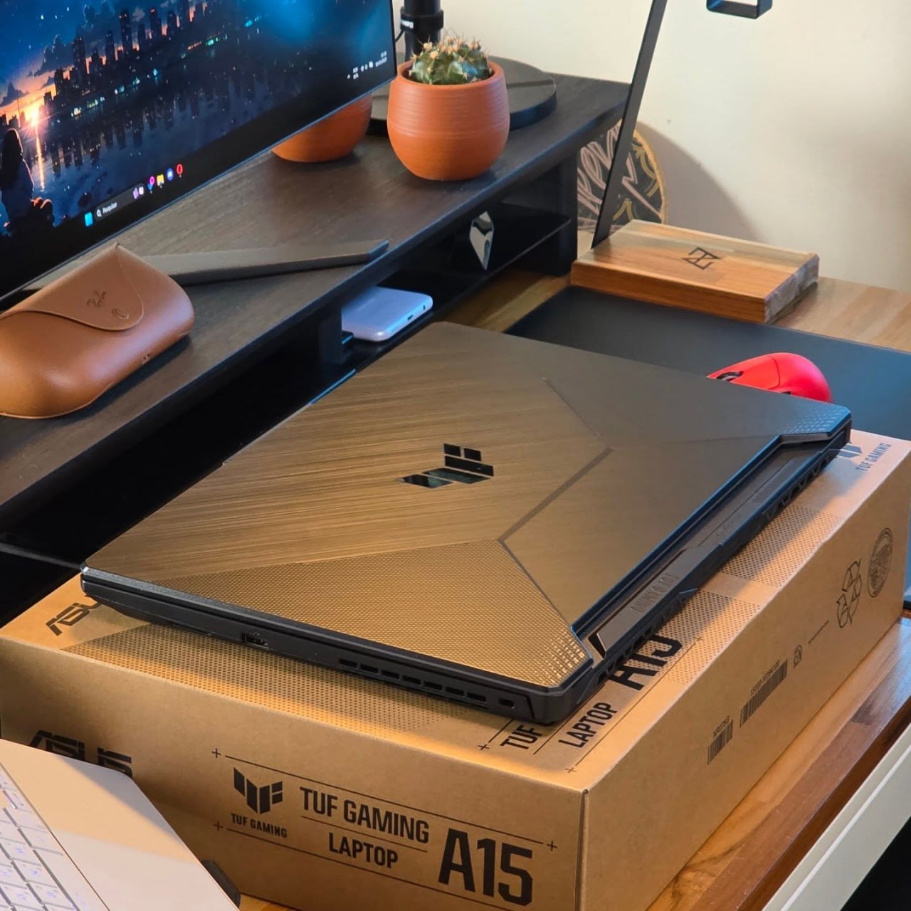 Notebook ASUS TUF Gaming A15, GeForce RTX 2050, AMD RYZEN 7, 8 GB, 512 GB SSD, KeepOS, Tela 15.6” FHD, Graphite Black – FA506NFR-HN069 na Amazon