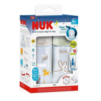 NUK Kit De Mamadeiras Anticólica Dia E Noite Com Controle De Temperatura 300ml - Branca na Amazon