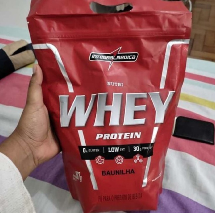 Nutri Whey Protein Morango – Pouch 907g na Amazon