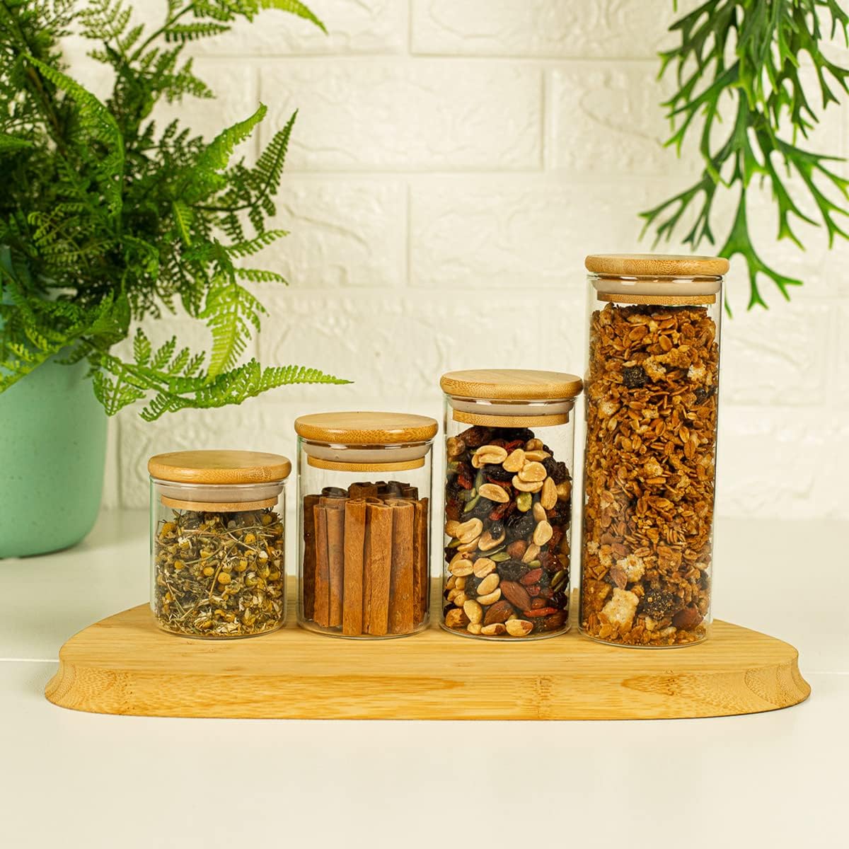 Oikos – Kit 4 Potes de Vidro com Tampa de Bambu Herméticos Redondos na Amazon