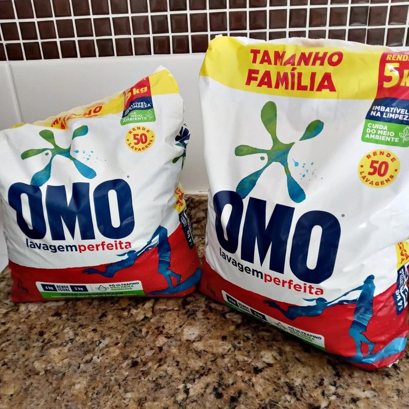 OMO Sabão em Pó Lavagem Perfeita Pacote Família – 4 kg na Amazon