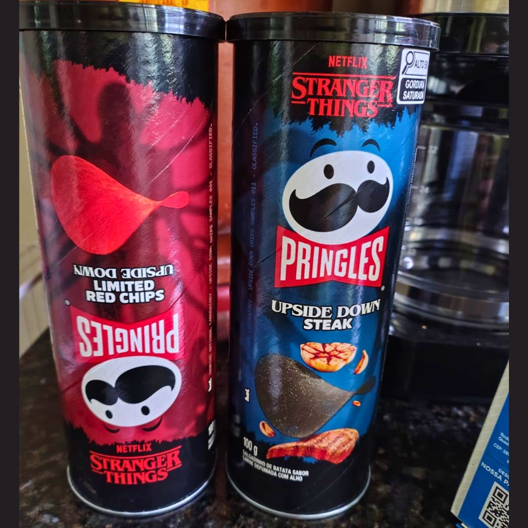 Pack Batata Pringles Stranger Things Bacon 100g e Steak 100g na Amazon