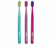 Pack com 3 Escovas KESS Dentais Pro Extra Macias na Amazon