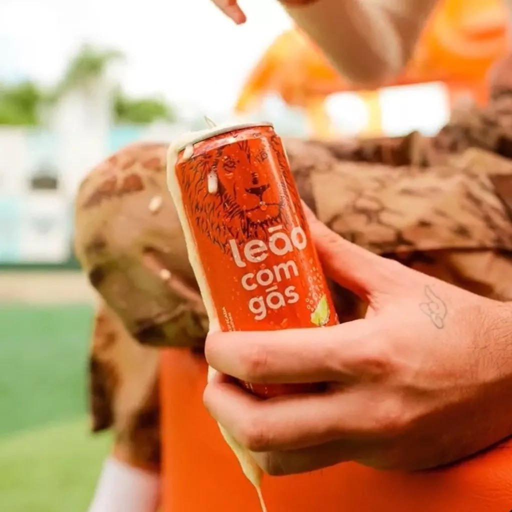 Pack de Matte Leão Limão com Gás Lata 290ml, 6 unidades na Amazon