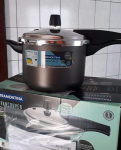 Panela de Pressão Tramontina Vancouver 20582620 4,5L Preta na Amazon