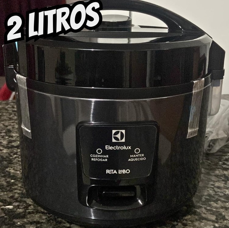 Panela Elétrica Electrolux vapor arroz capacidade 2L 6 Xícaras 2 em 1 timer panela removivel antiaderente tampa com visor transparente ERC10 inox por Rita Lobo na Amazon