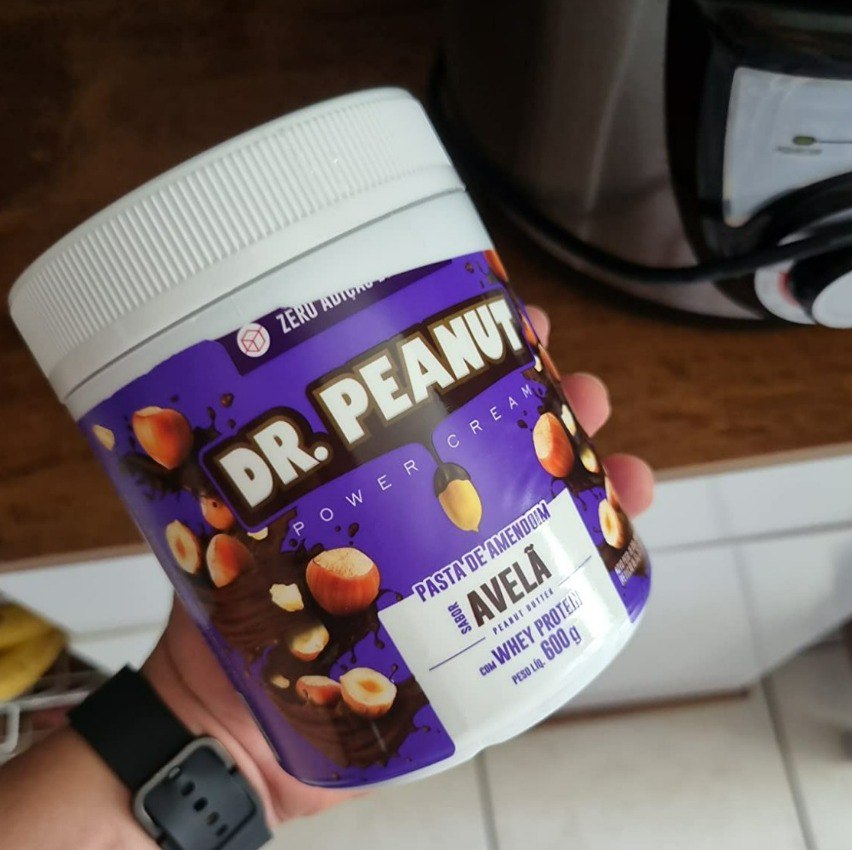 Pasta de Amendoim – 600g Avelã com Whey Protein – Dr. Peanut na Amazon