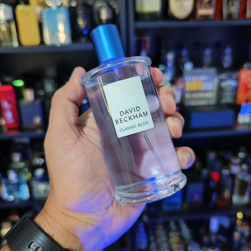 Perfume David Beckham Classic Blue Eau de Toilette Masculino 50ml na Amazon