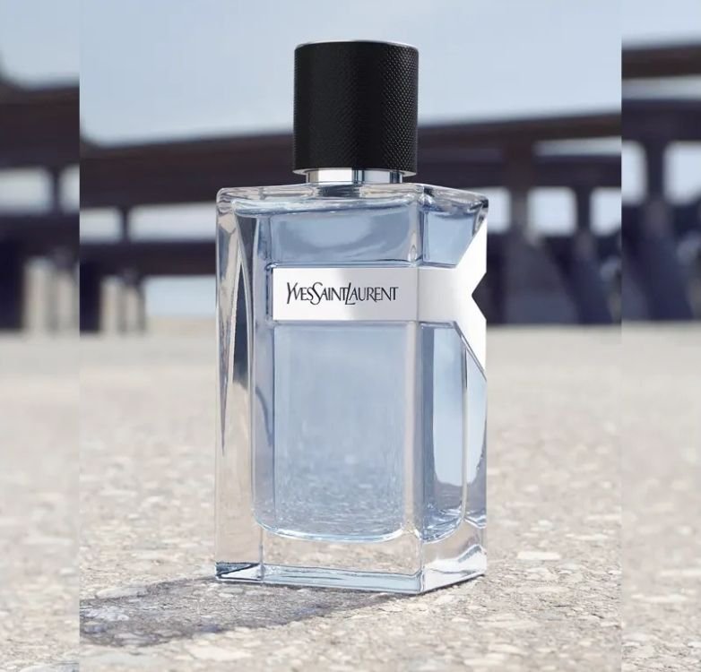 Perfume Yves Saint Laurent Y Masculino Eau de Toilette 100ml na Americanas