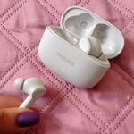 PHILIPS, Fone de Ouvido Sem Fio TWS, TAT1109WT/00, Bluetooth, Com Microfone, Até 24 horas de bateria, Branco na Amazon