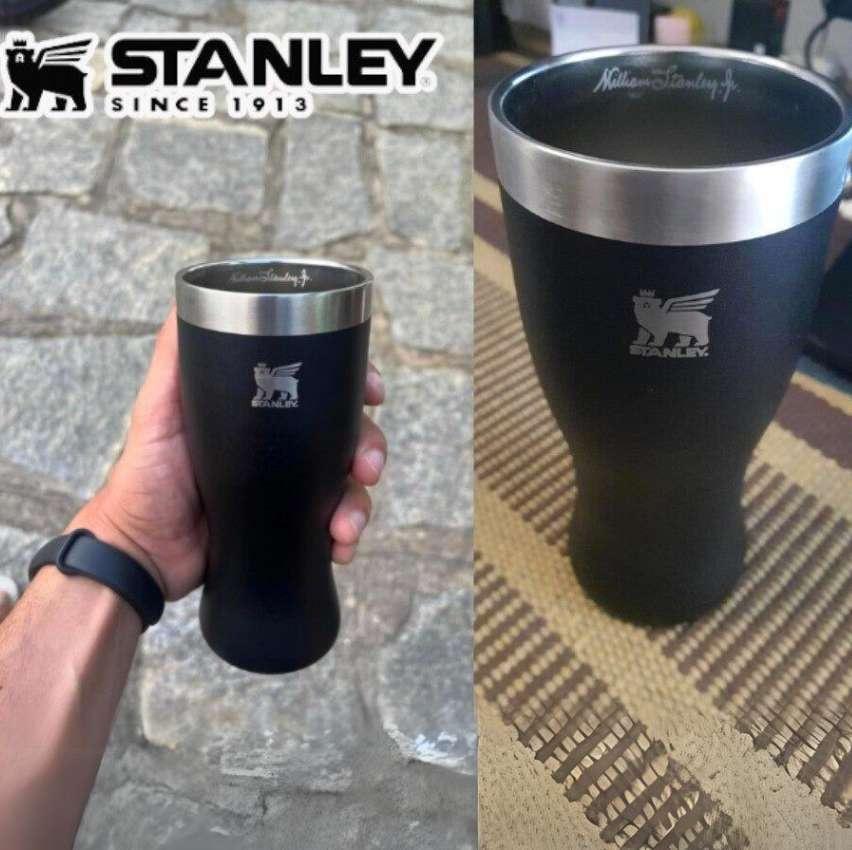 Pilsner Glass Happy Hour Stanley Foundry Black | 444ml na Amazon