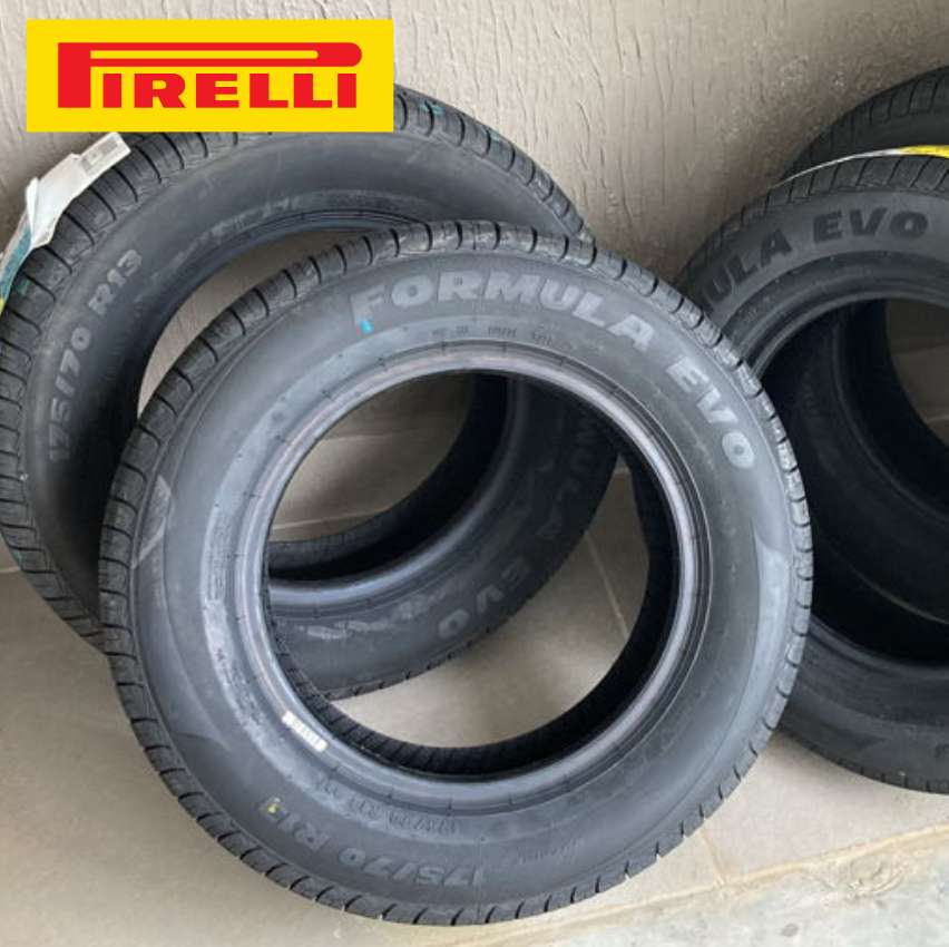 Oferta Rel mpago Pneu Aro 13 175 70 Pirelli Formula Evo na Carrefour