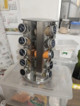 Porta Temperos Condimentos Inox 20 Potes Com base Giratória (Inox) na Amazon