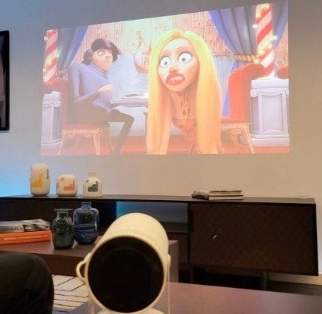 Projetor Smart Samsung The Freestyle Portátil 30 a 100 Polegadas na Americanas