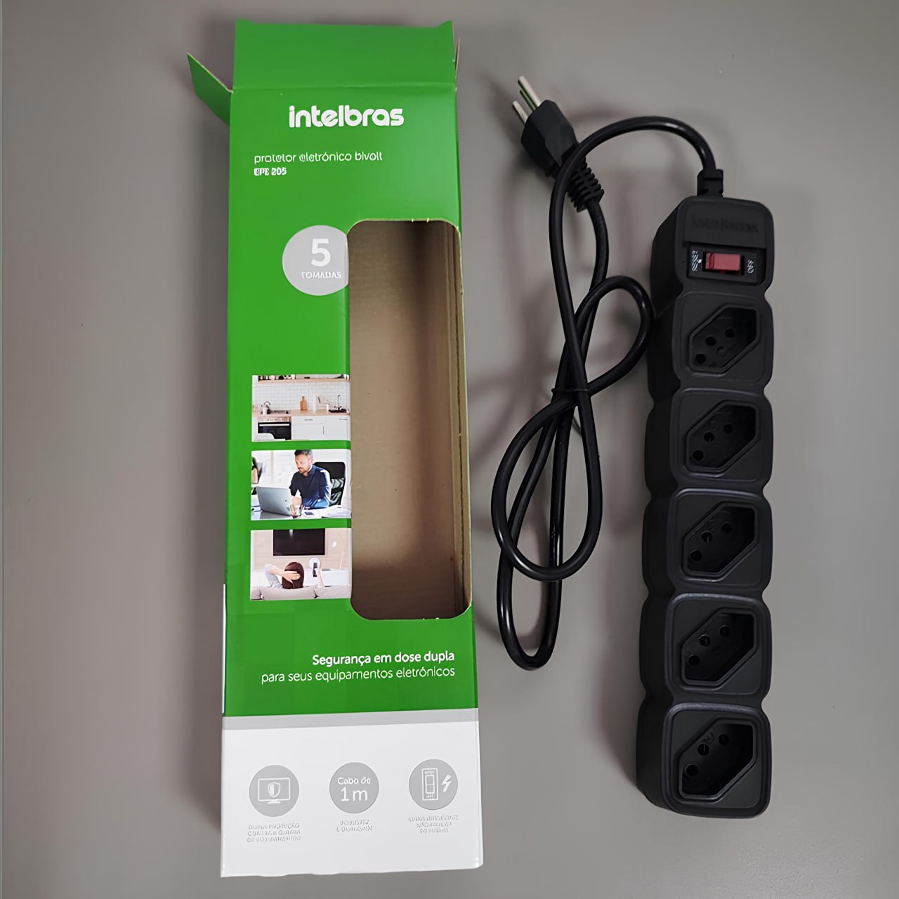 Protetor Eletrônico Filtro de Linha com 5 tomadas EPE 205 Preto Intelbras na Amazon