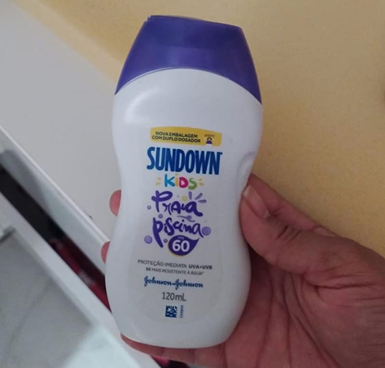 Protetor Solar Praia e Piscina Sundown Kids FPS 60, 120ml na Amazon