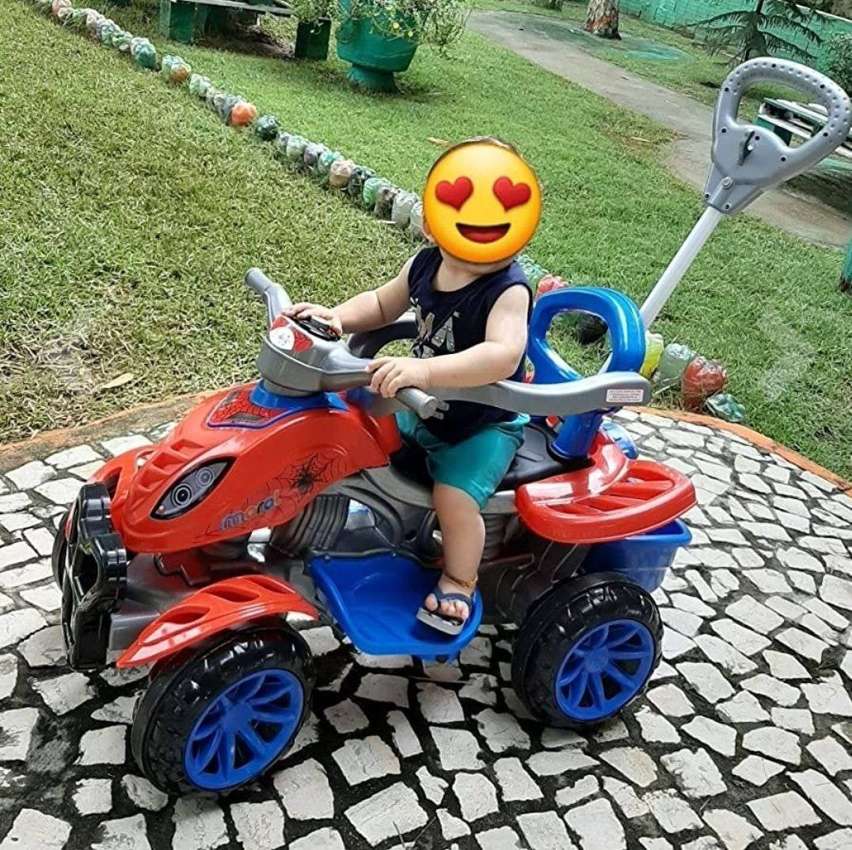 Quadriciclo Infantil a Pedal Spider – Maral com Empurrador na Magazine Luiza