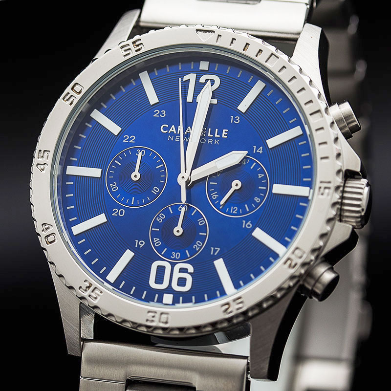 Relógio esportivo masculino Caravelle by Bulova com cronógrafo de quartzo e aço inoxidável, mostrador azul estilo: 43A145, Prata, Moderno na Amazon