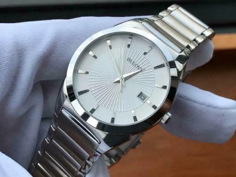 Relógio masculino Bulova 96B015, 38 mm, aço inoxidável na Amazon