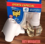 Repelente Elétrico Líquido Raid Anti Mosquitos 1 Aparelho + 1 Refil de 32,9 ml na Amazon