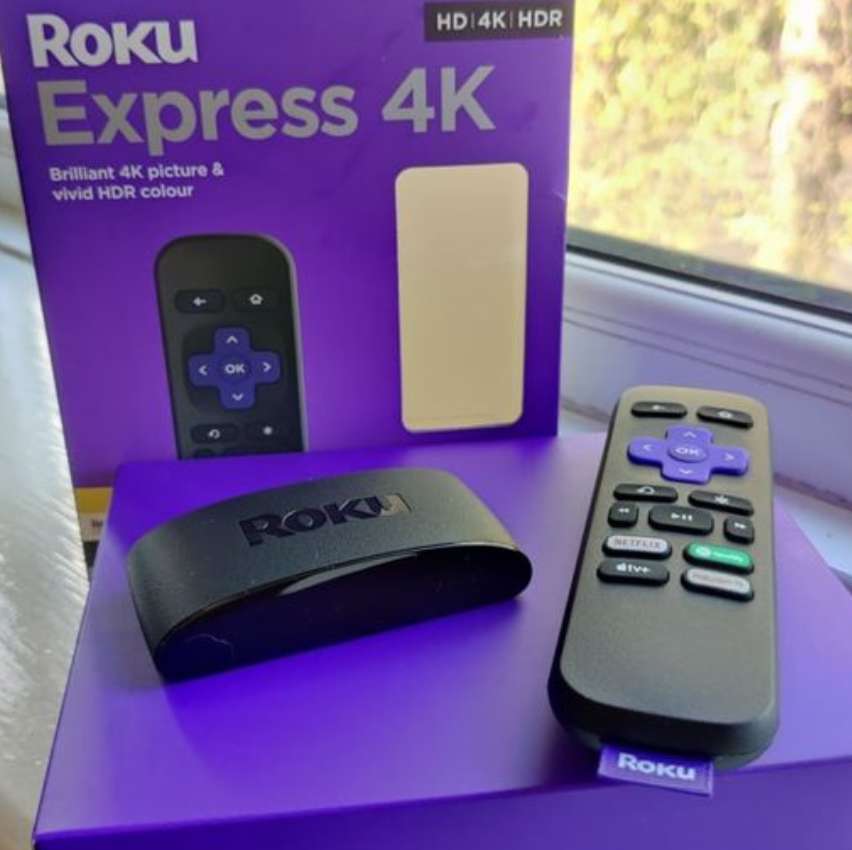 Roku Express 4K | Dispositivo de streaming para TV HD/4K/HDR compatível com Alexa, Siri e Google, controle remoto e cabo HDMI inclusos na Amazon