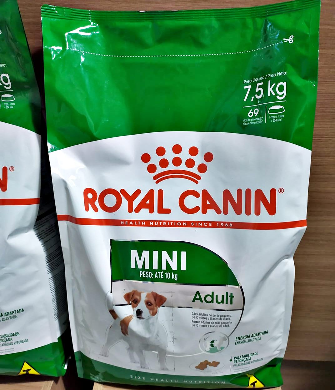 ROYAL CANIN Ração Royal Canin Mini Cães Adultos 7,5Kg Royal Canin Adulto na Amazon