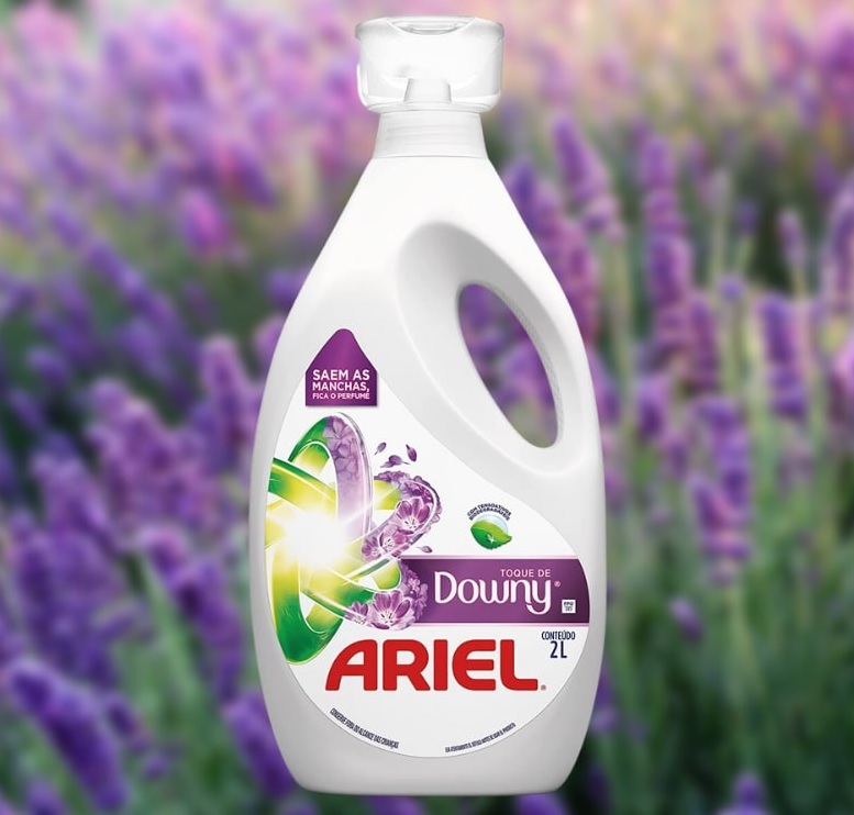 Sabão Líquido Ariel Concentrado com Toque de Downy – 2L na Casas Bahia