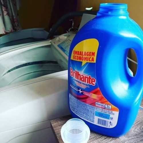 Sabão Liquido Brilhante Limpeza Total 5L na Amazon