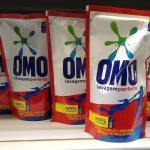 Sabão Líquido Refil Omo Lavagem Perfeita Refil 900 Mlv, Omo, 900Ml na Amazon