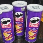 Salgadinho Batata Frita Pringles Cheddar e Bacon 105g na Amazon